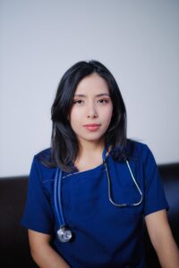 看護師が夜勤なしで働くクリニックの仕事内容とは？